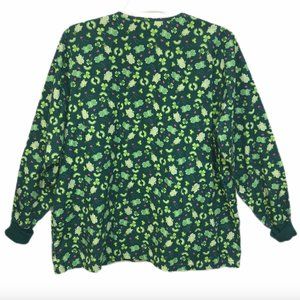 Uniform Advantage Scrub Shirt Jacket Frog SHAMROCK